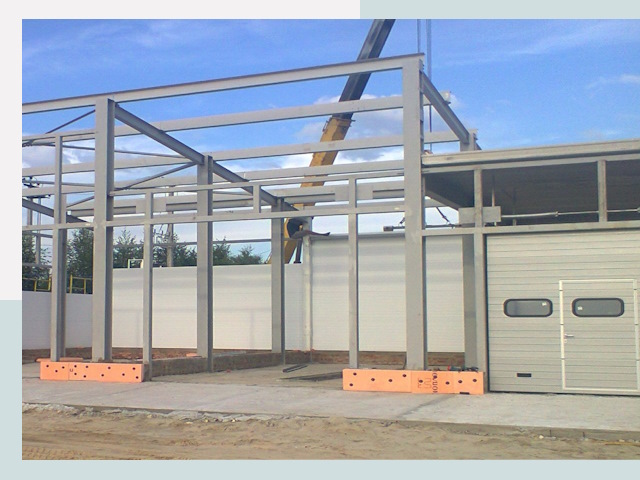 Строительство автосервисов от СтальСтрой-Рсс по цене 622 руб.